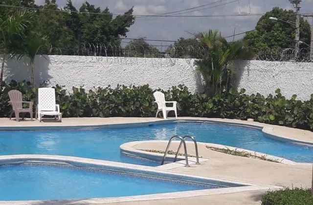 Hotel Gran Marien Sabaneta pool